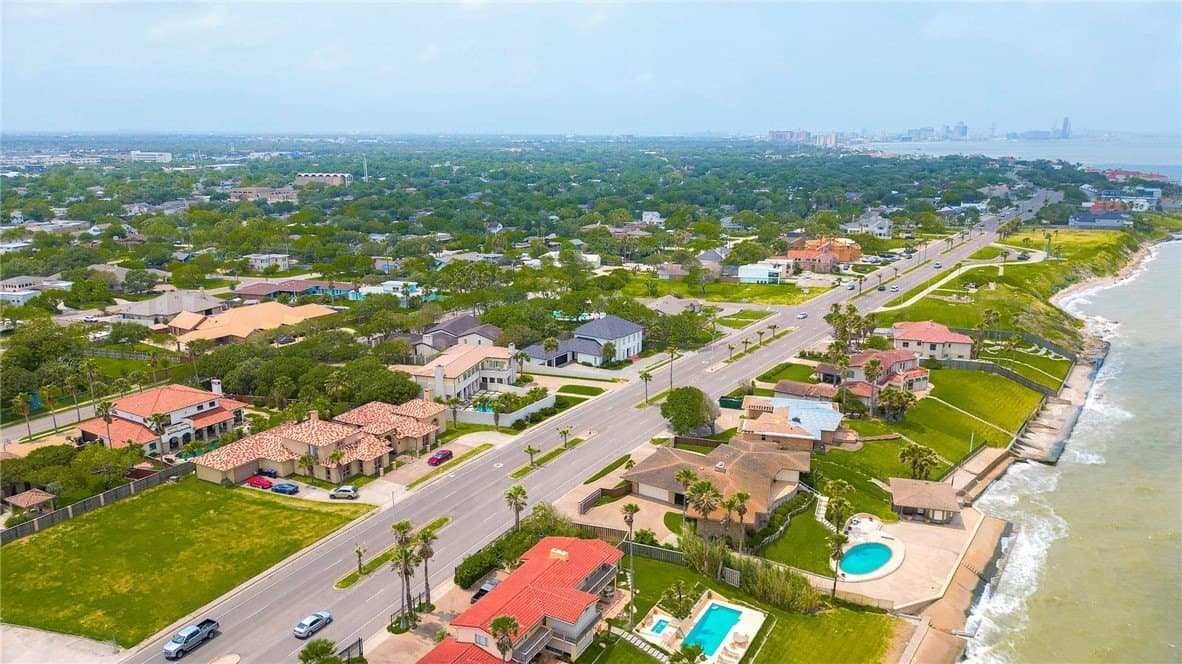 0.38 acres in Nueces County - photo 15