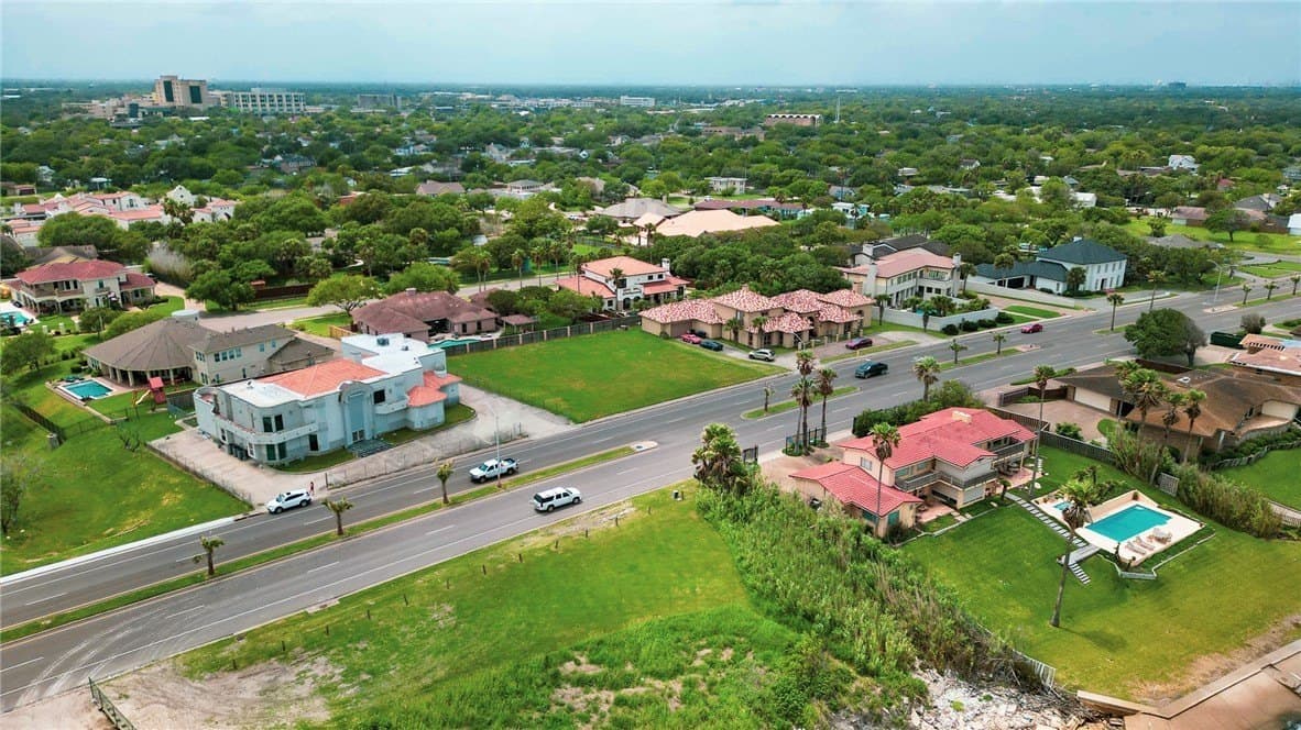 0.38 acres in Nueces County - photo 10