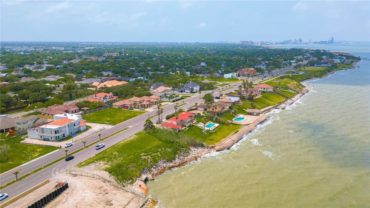 0.38 acres in Nueces County - photo 14