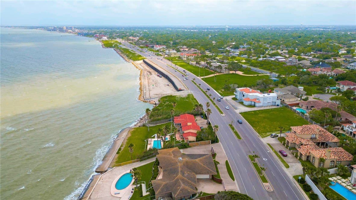 0.38 acres in Nueces County - photo 17