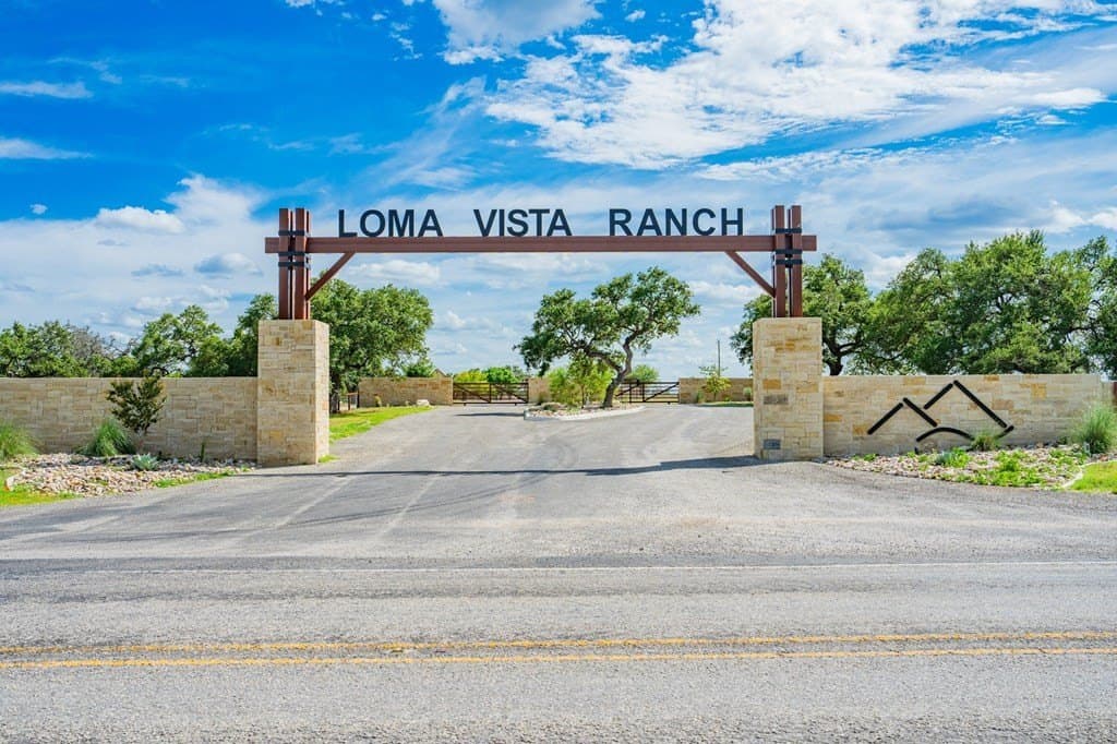 5 acres in Gillespie County - photo 9