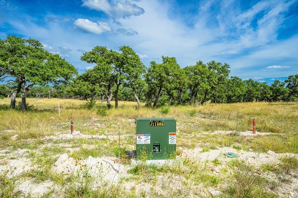 5 acres in Gillespie County - photo 6