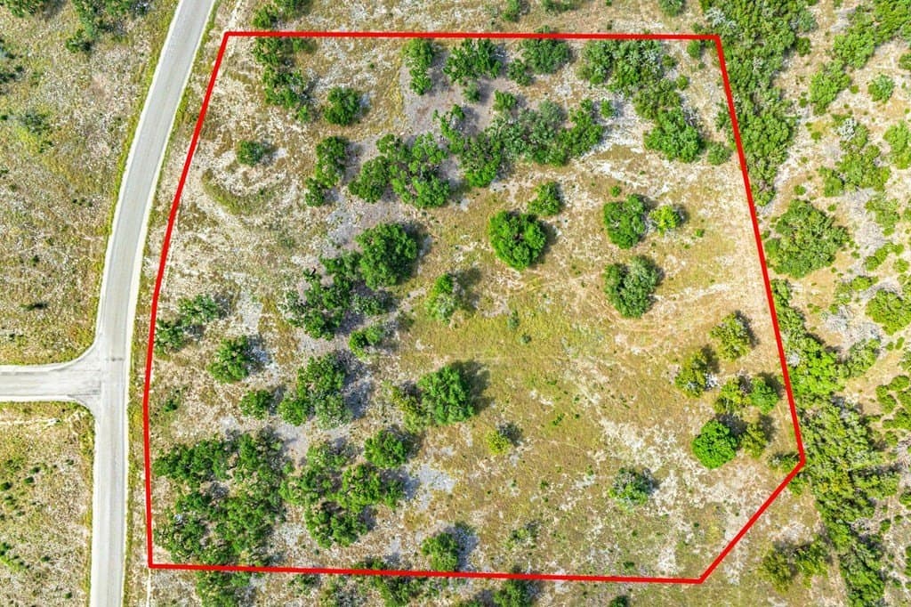5 acres in Gillespie County - photo 8