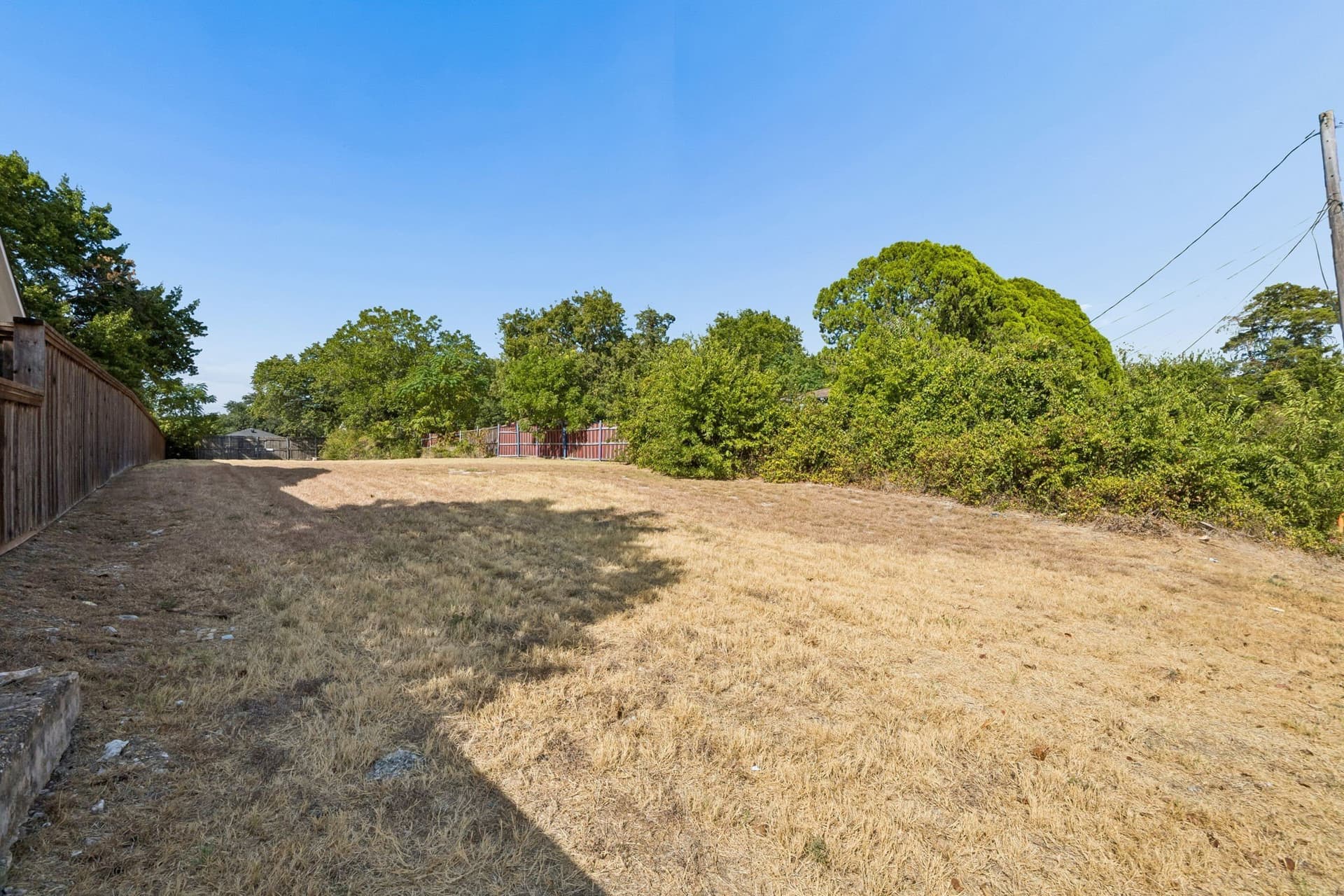 0.25 acres in Dallas County - photo 5
