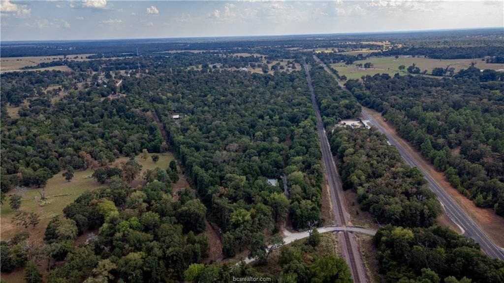 15.21 acres in Leon County