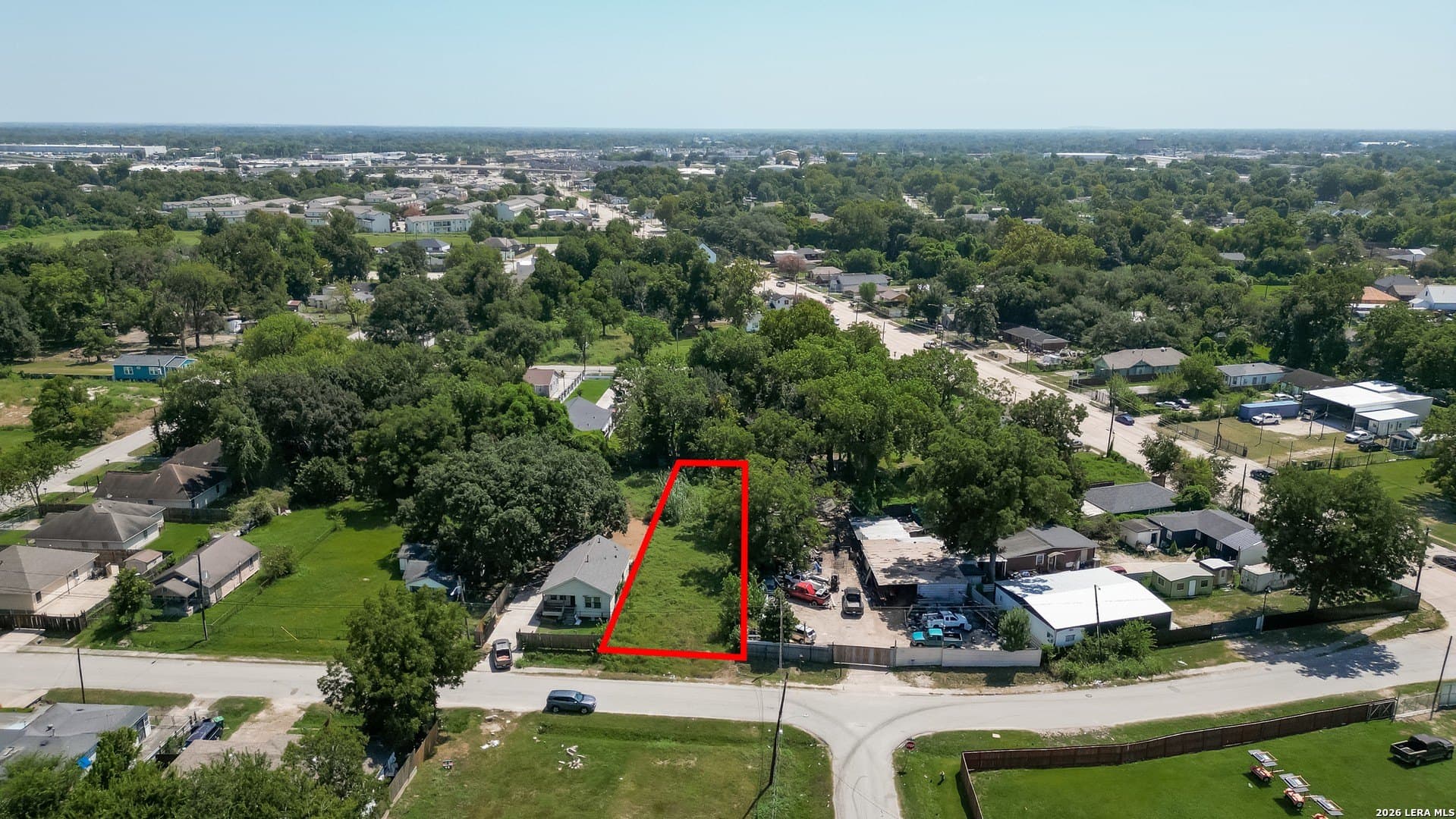 0.23 acres in Harris County - photo 9