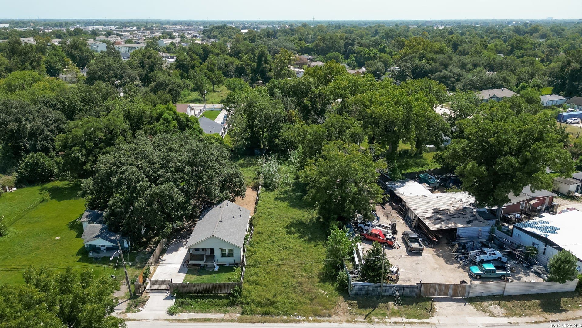 0.23 acres in Harris County - photo 2
