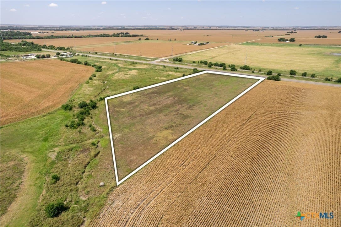 6 acres in Williamson County featured view