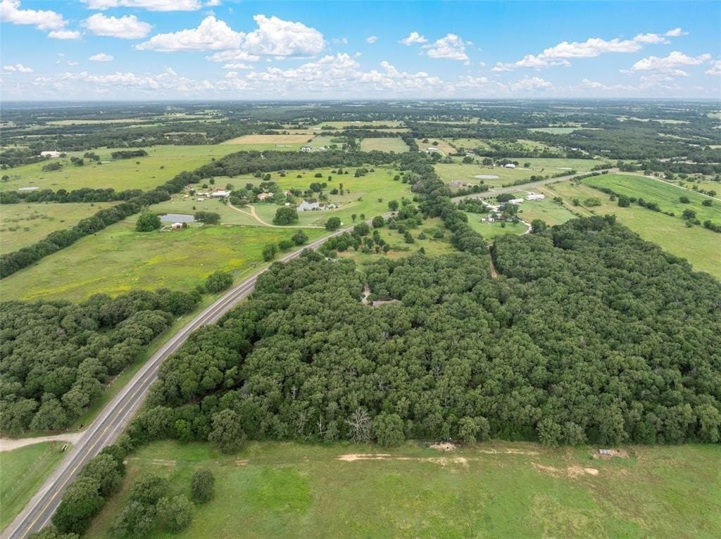 12.5 acres in McLennan County gallery image 3