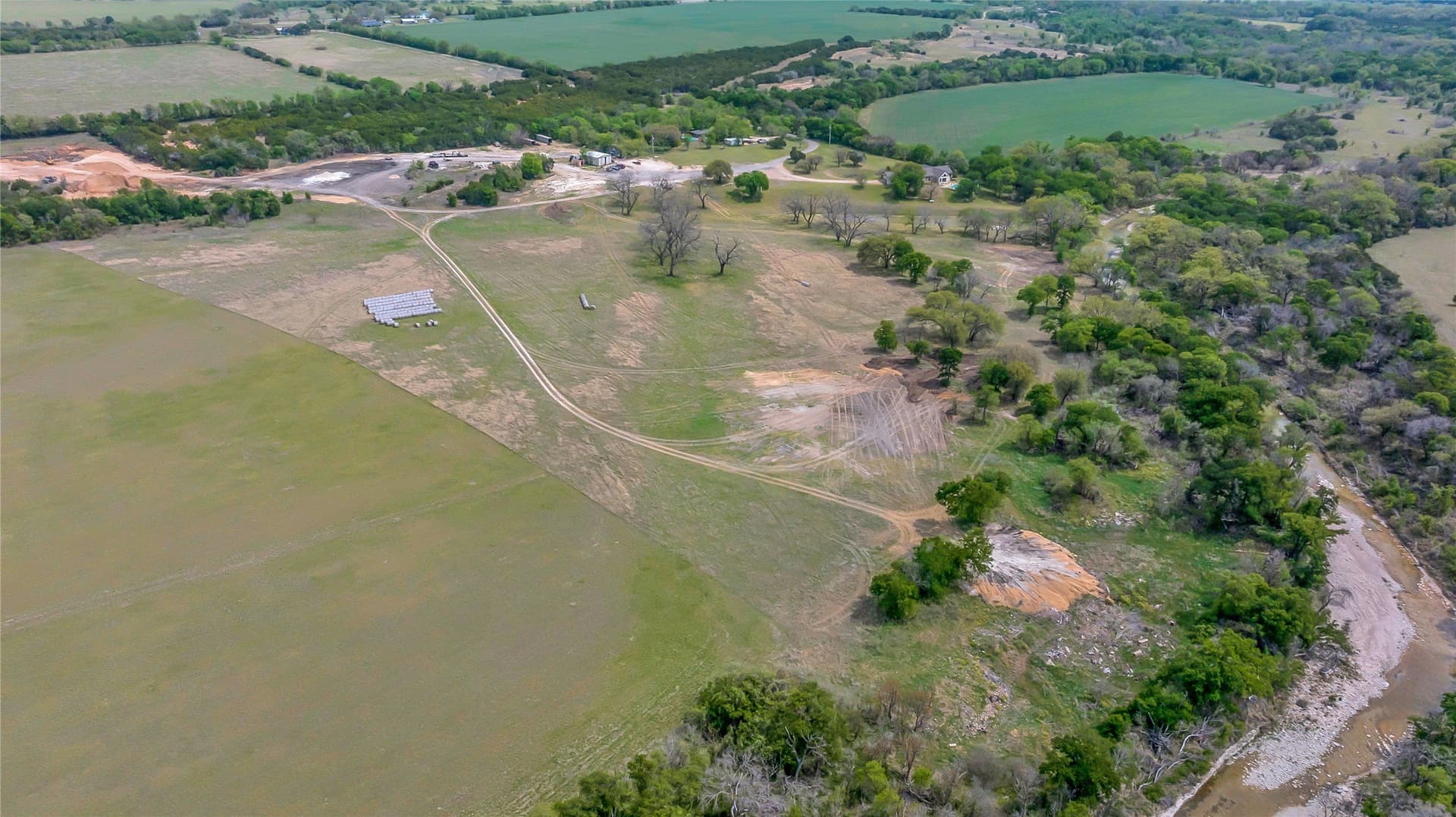 44.42 acres in Bosque County - photo 39