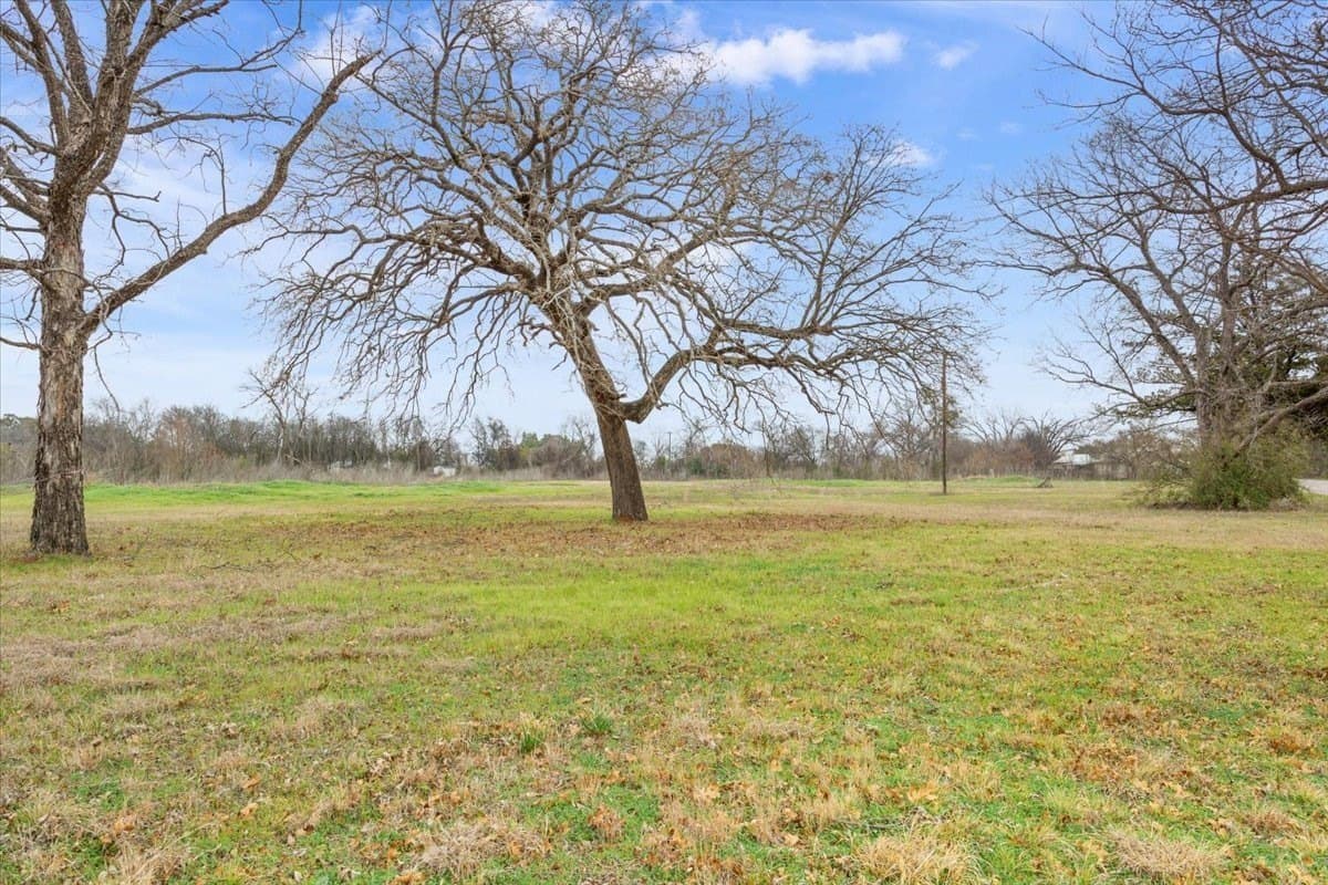 3.08 acres in McLennan County - photo 8