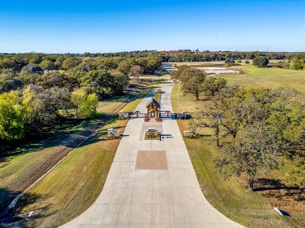 1.43 acres in Johnson County gallery image 2