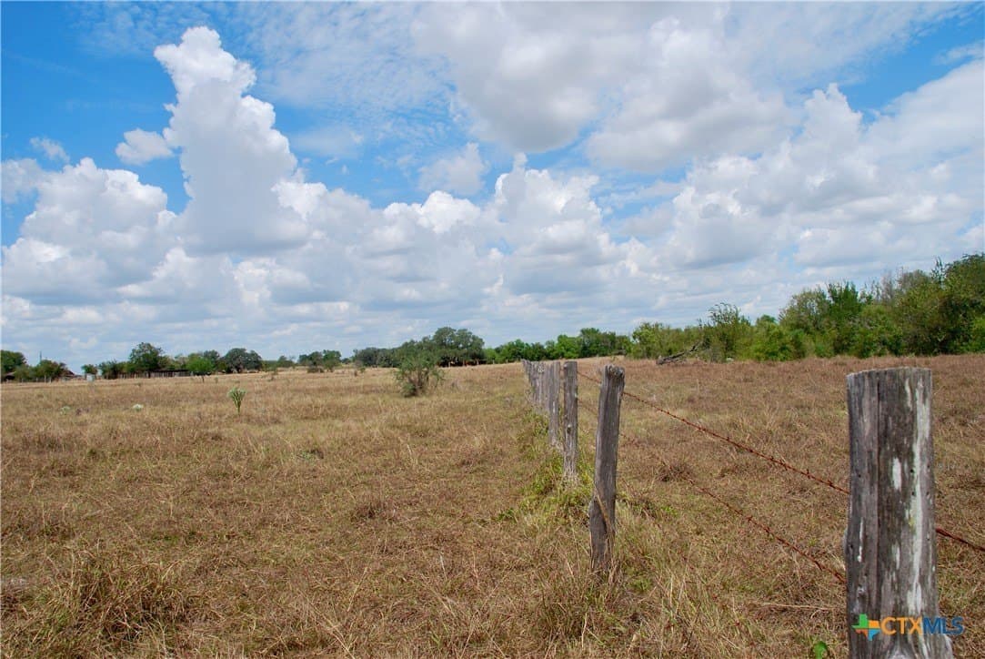 15.3 acres in Lavaca County - photo 3