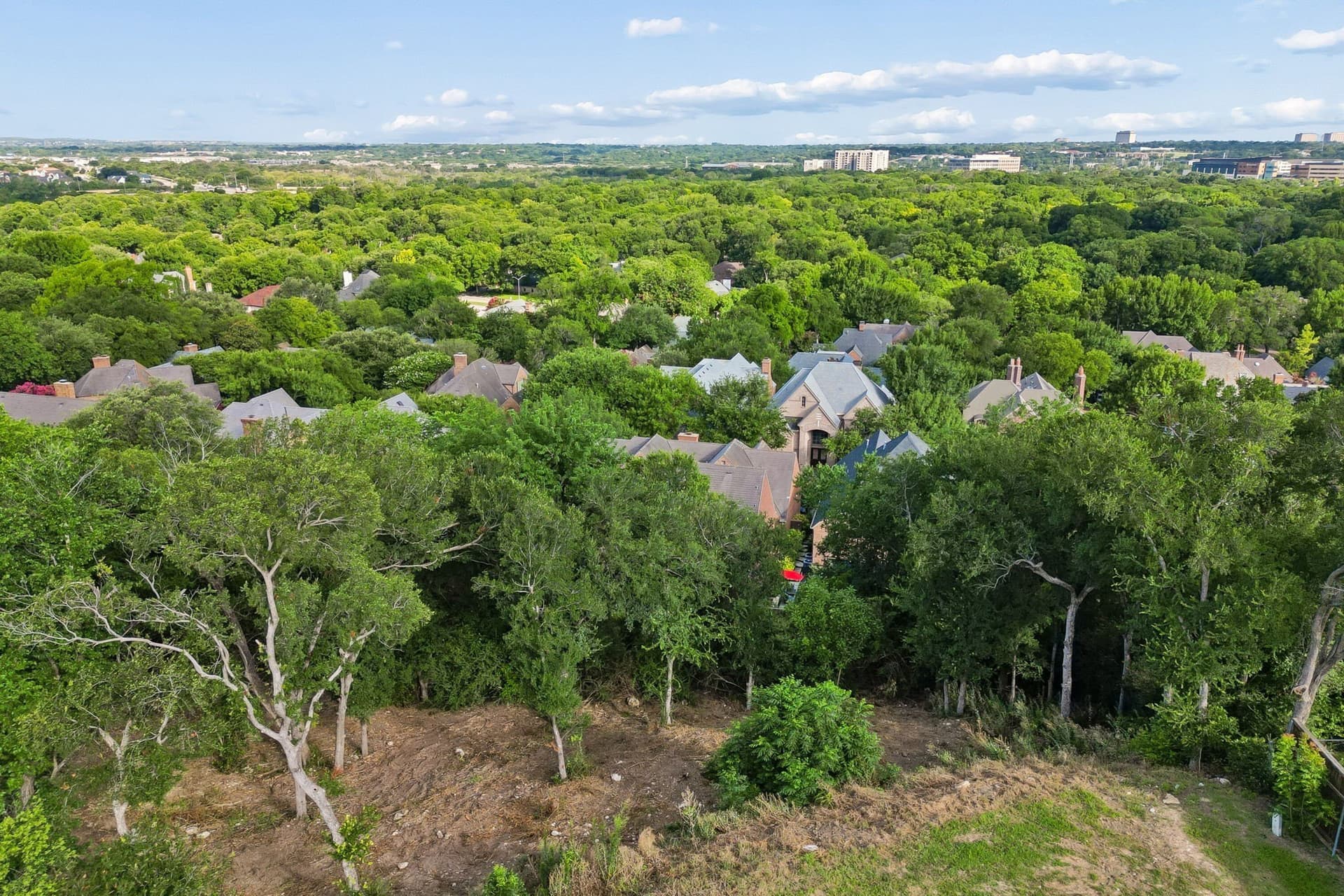 1.04 acres in Tarrant County - photo 6
