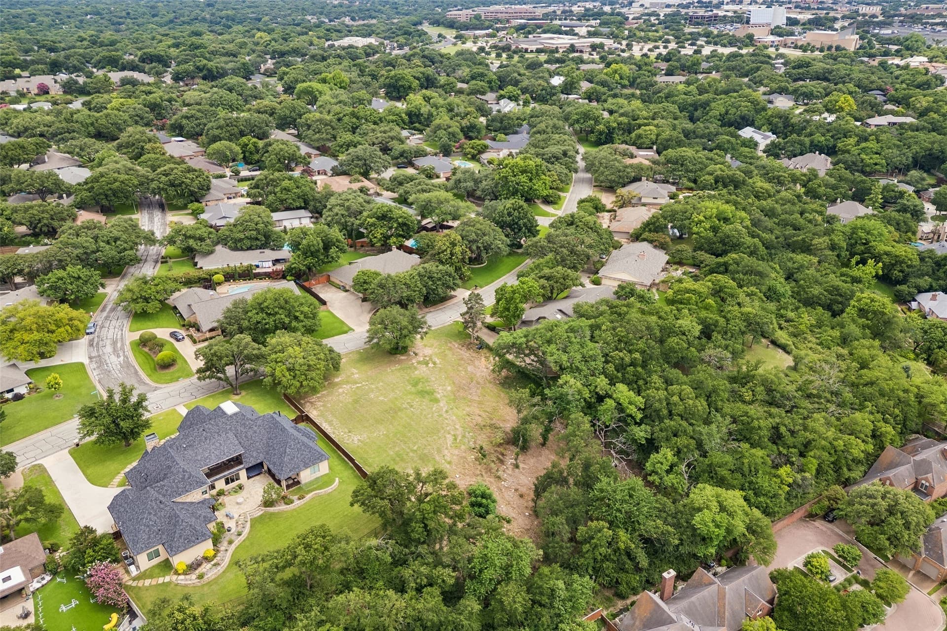 1.04 acres in Tarrant County - photo 9