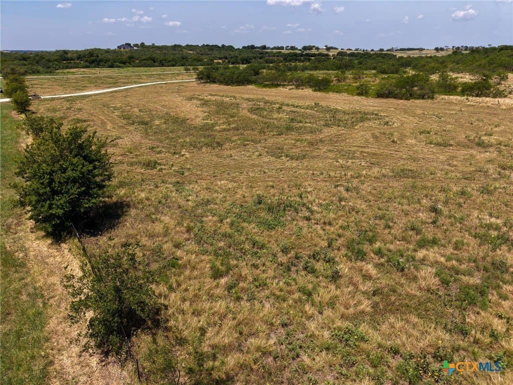 2 acres in McLennan County - photo 6