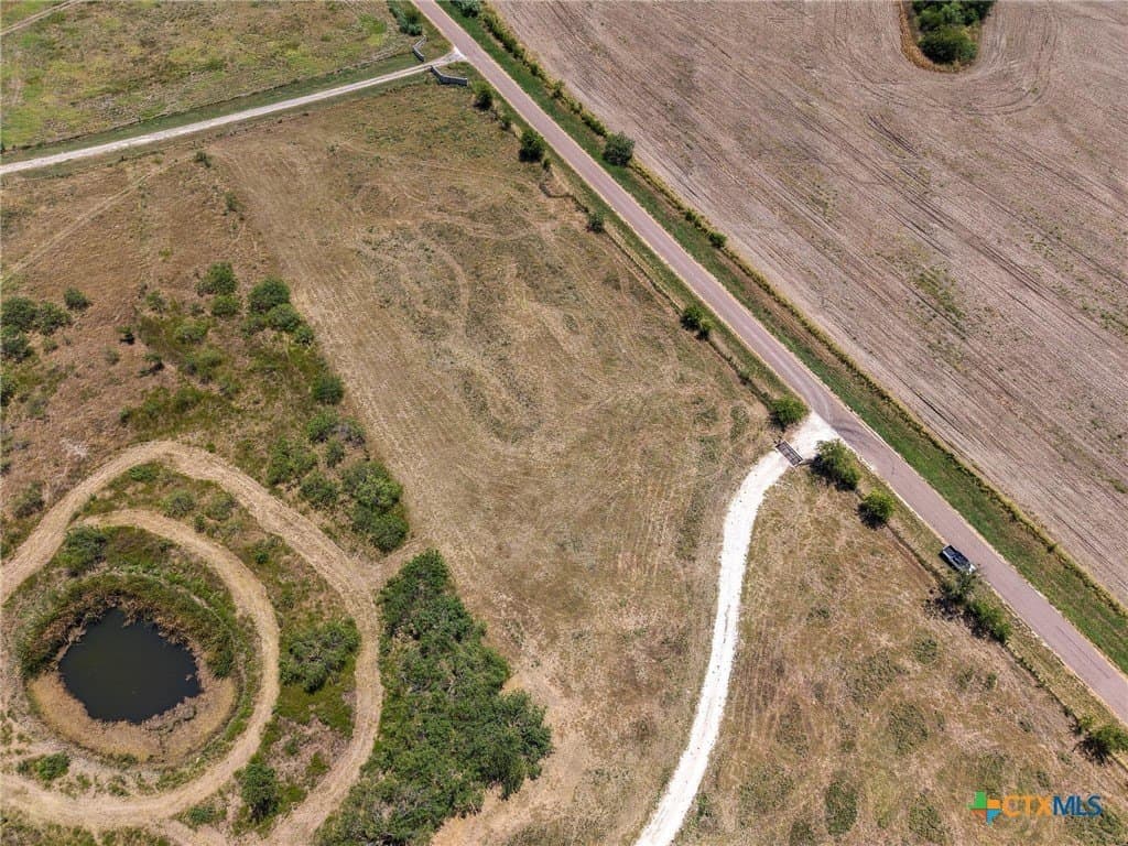 2 acres in McLennan County - photo 9