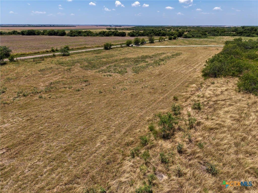 2 acres in McLennan County - photo 8
