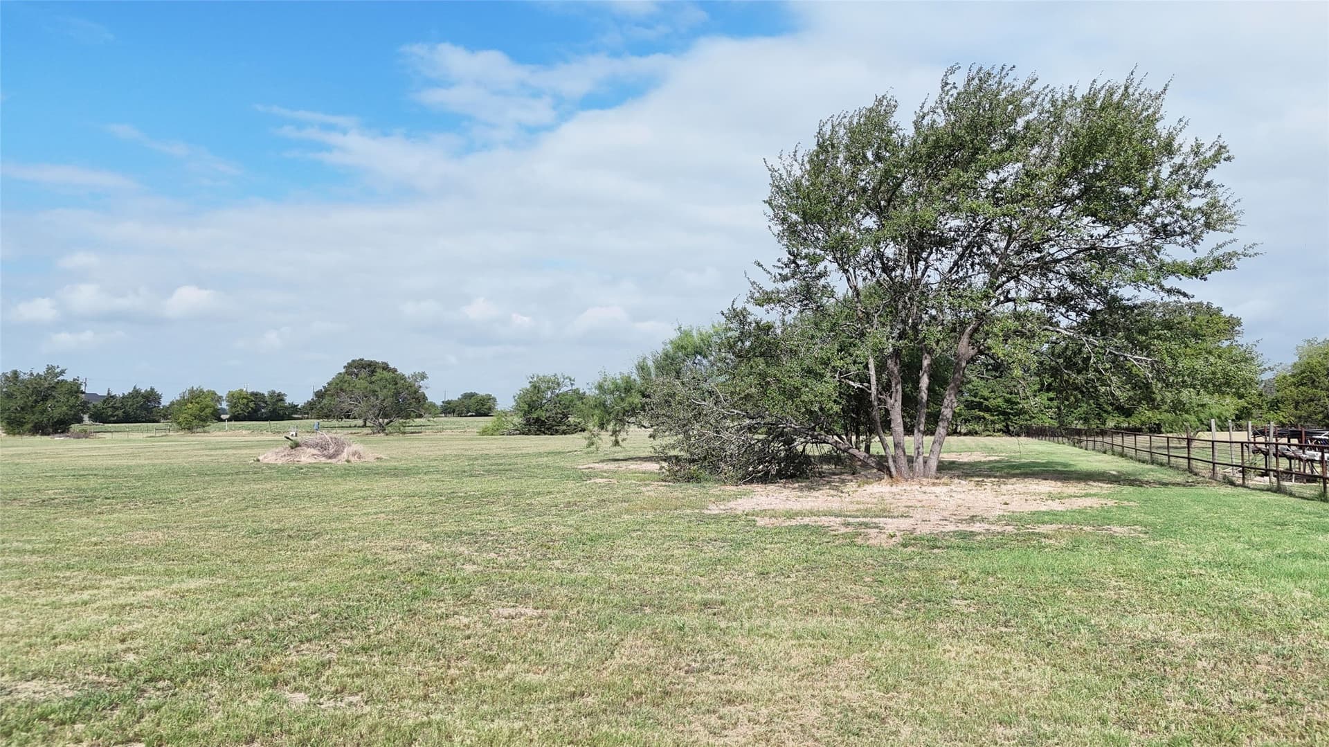2.91 acres in Hunt County - photo 11