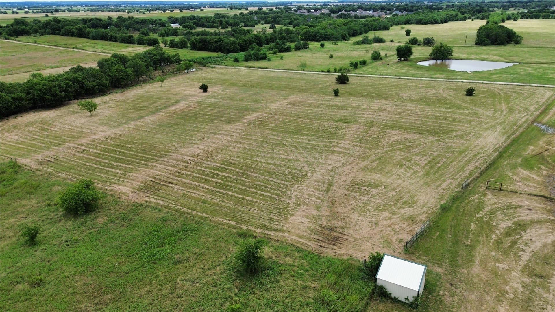 9.57 acres in Cooke County - photo 7