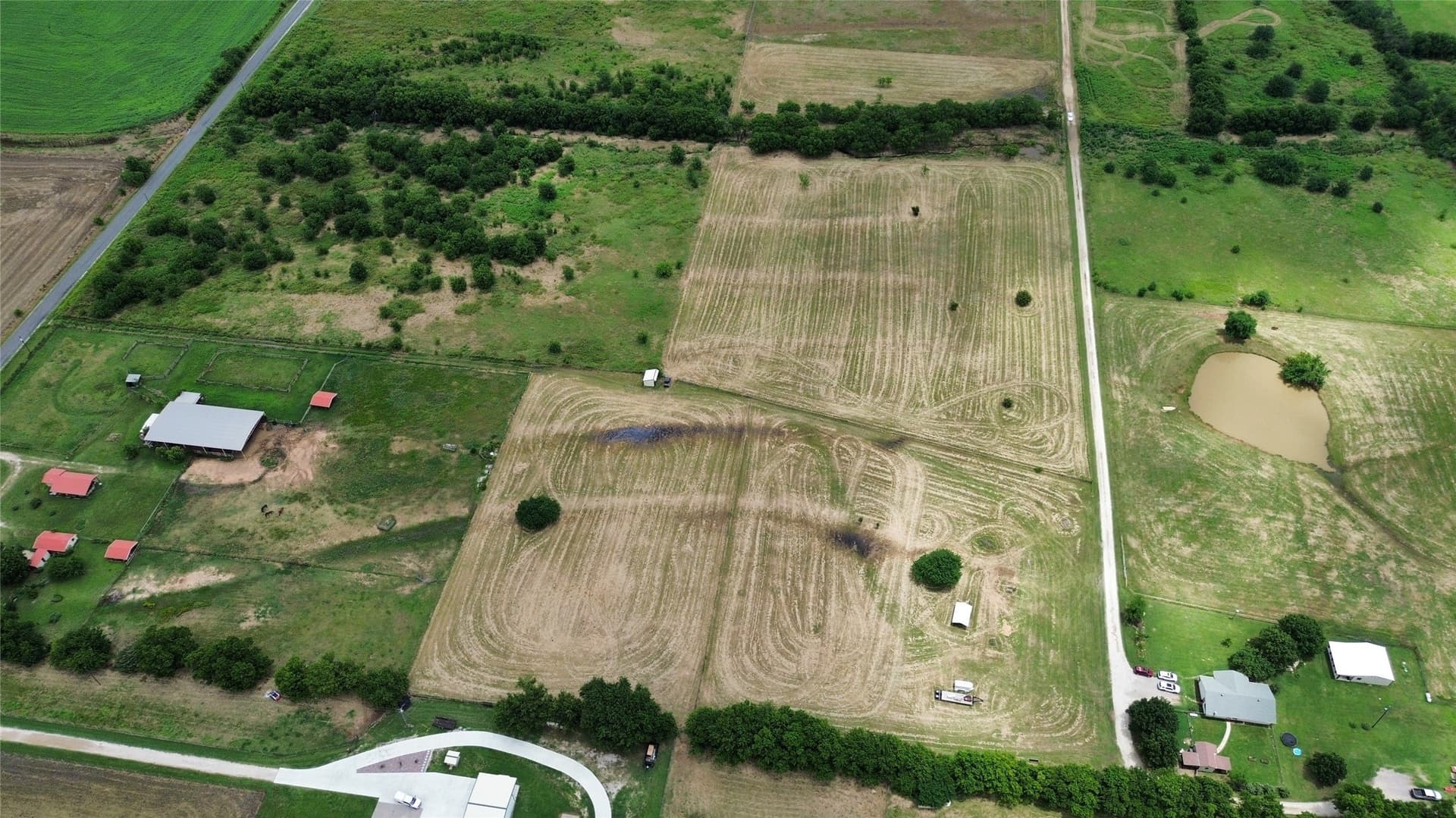 9.57 acres in Cooke County gallery image 3