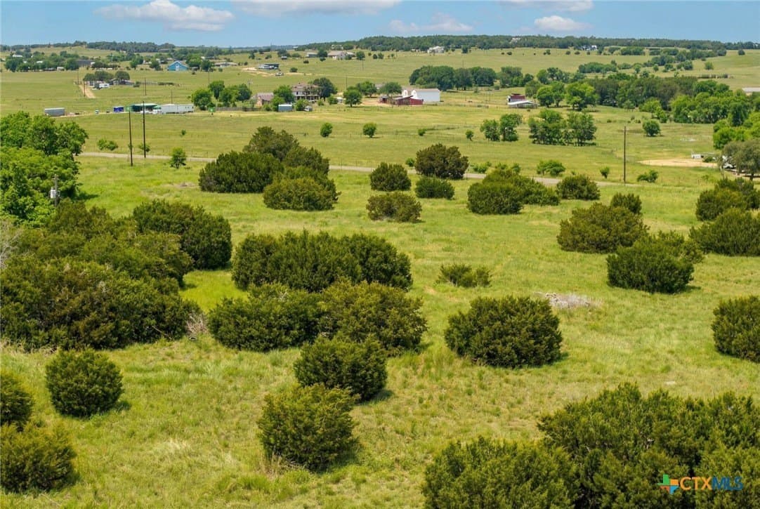 3.12 acres in Williamson County - photo 8