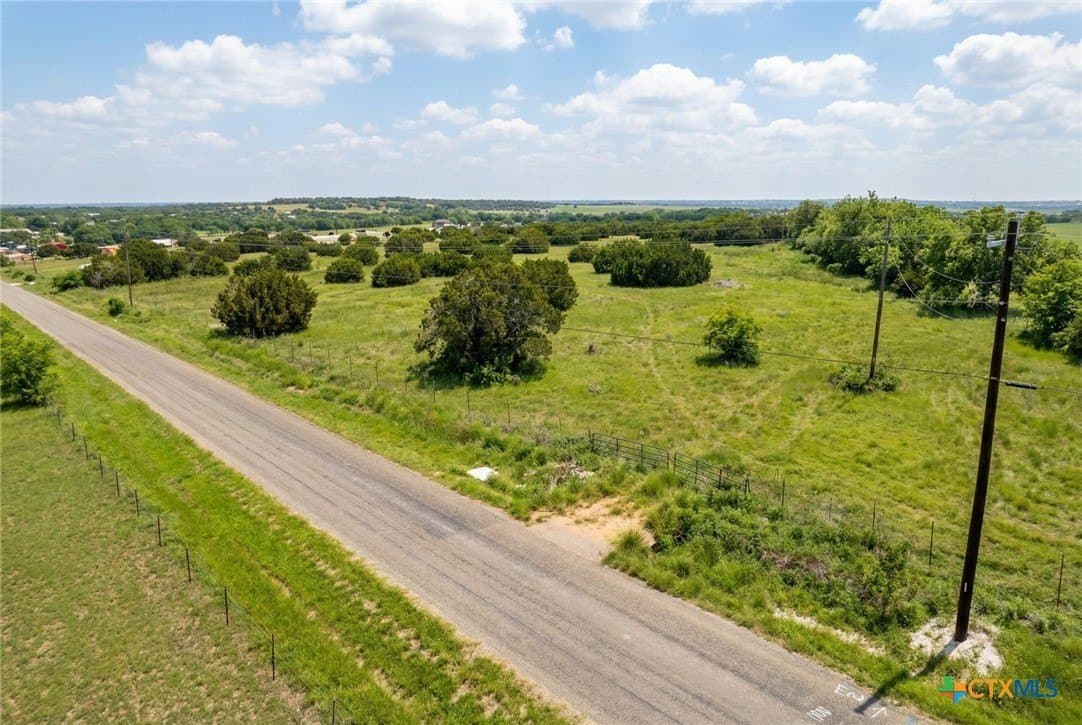 3.12 acres in Williamson County - photo 12