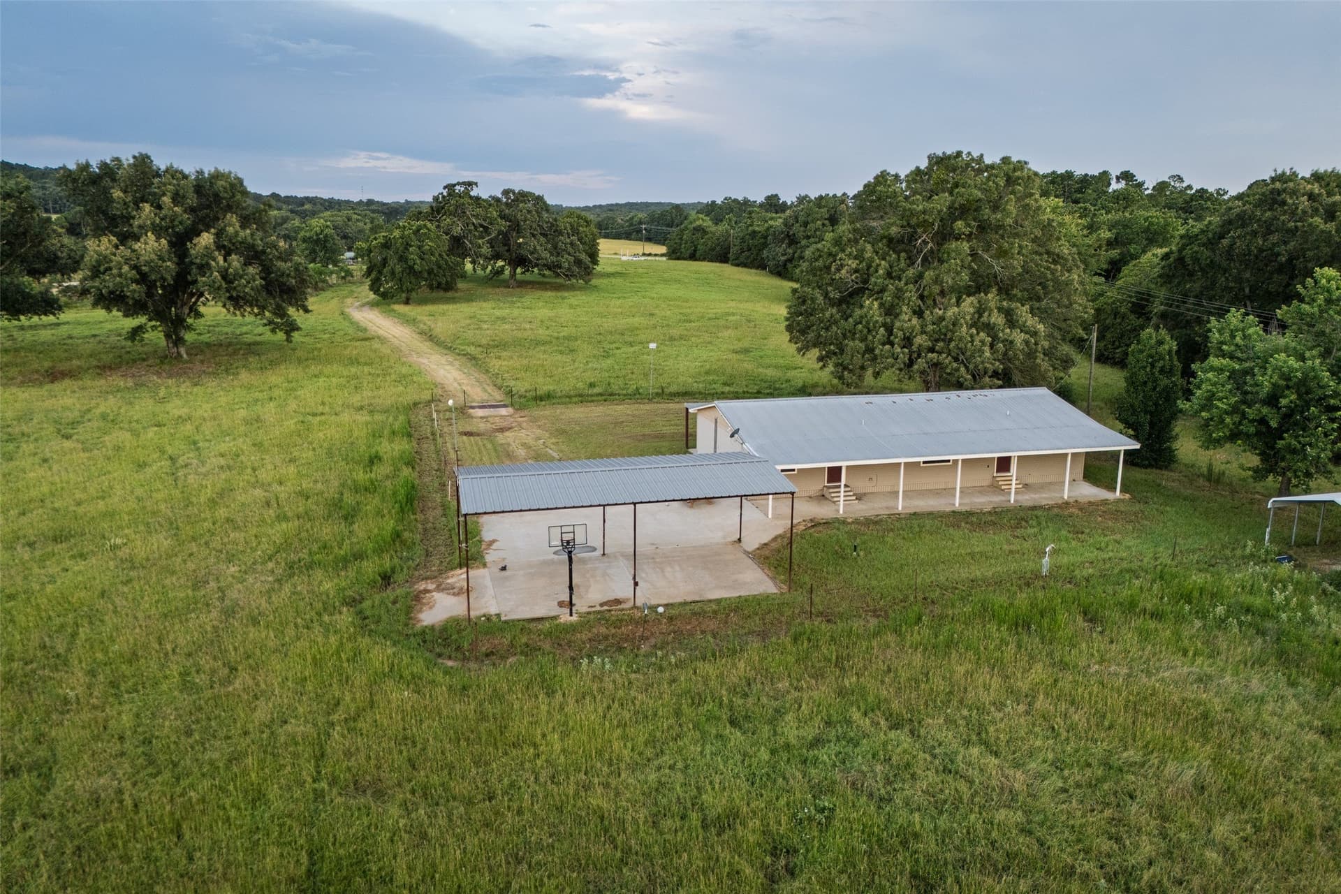 40 acres in Smith County - photo 9