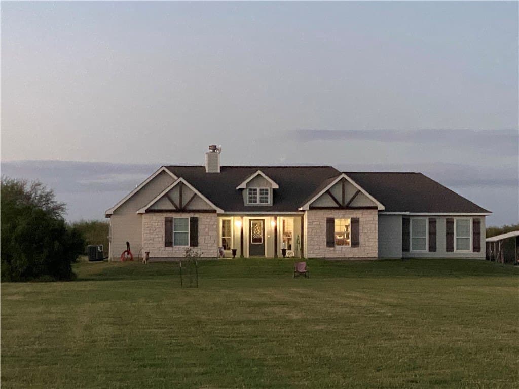 10 acres in San Patricio County