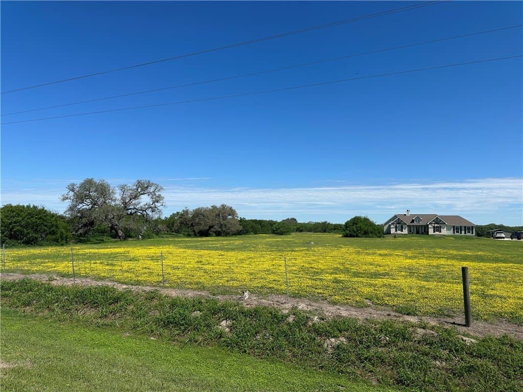 10 acres in San Patricio County - photo 36