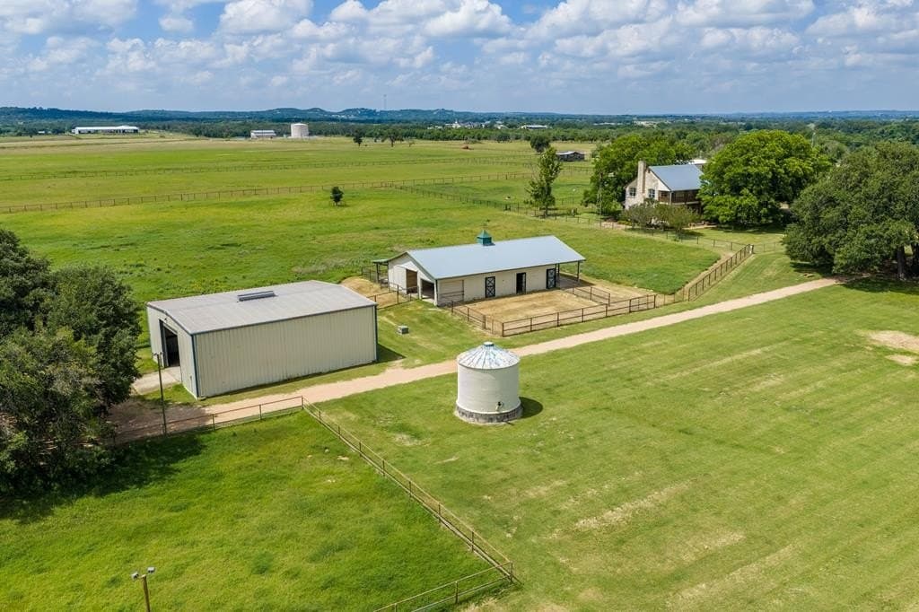 39.82 acres in Gillespie County - photo 37