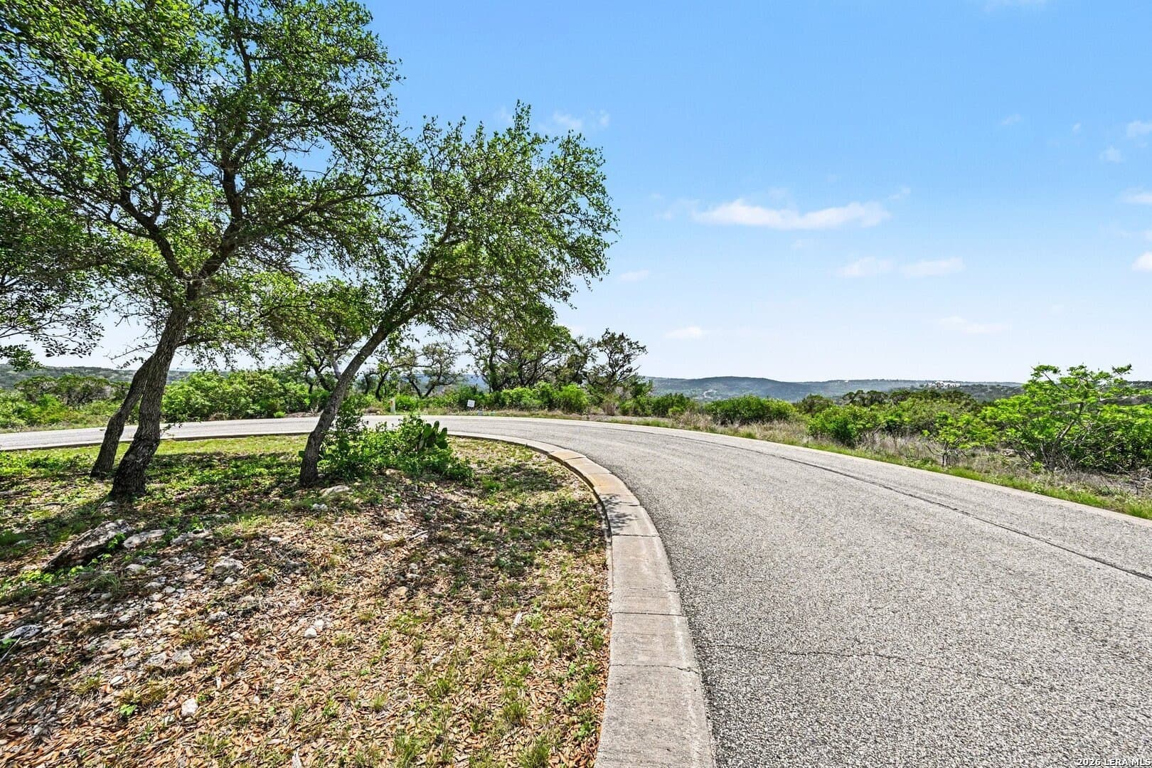 2.74 acres in Medina County