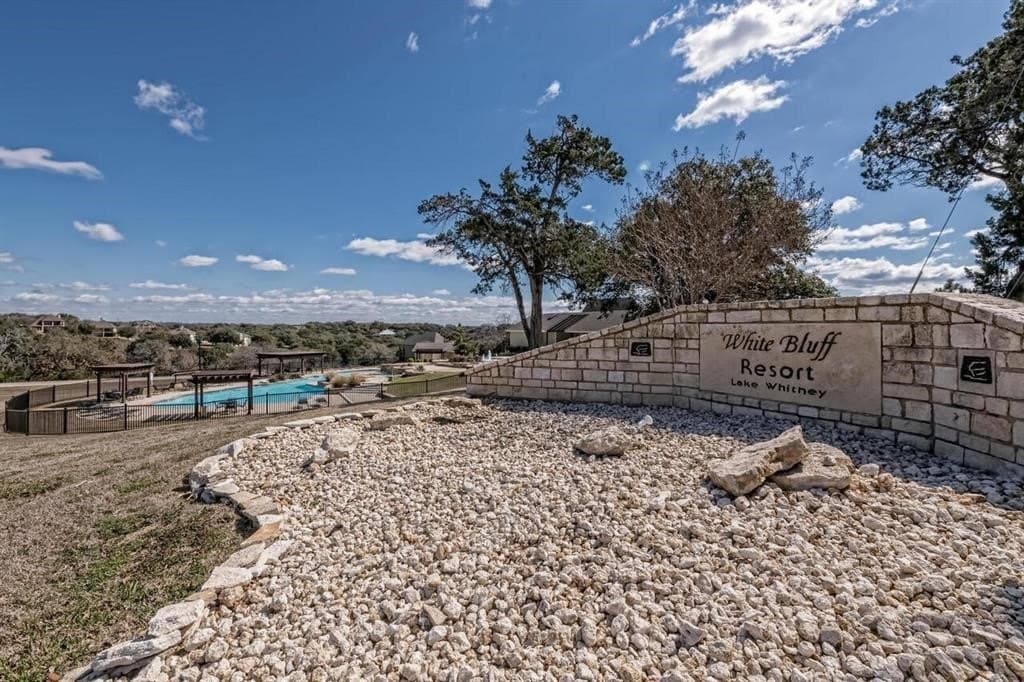 0.26 acres in Hill County - photo 8