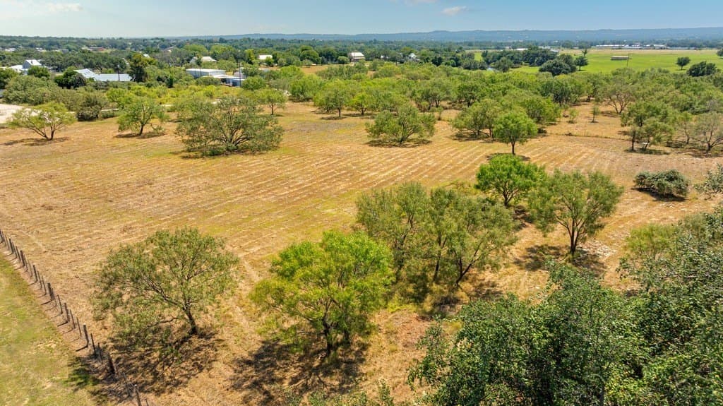 9.37 acres in Gillespie County - photo 6