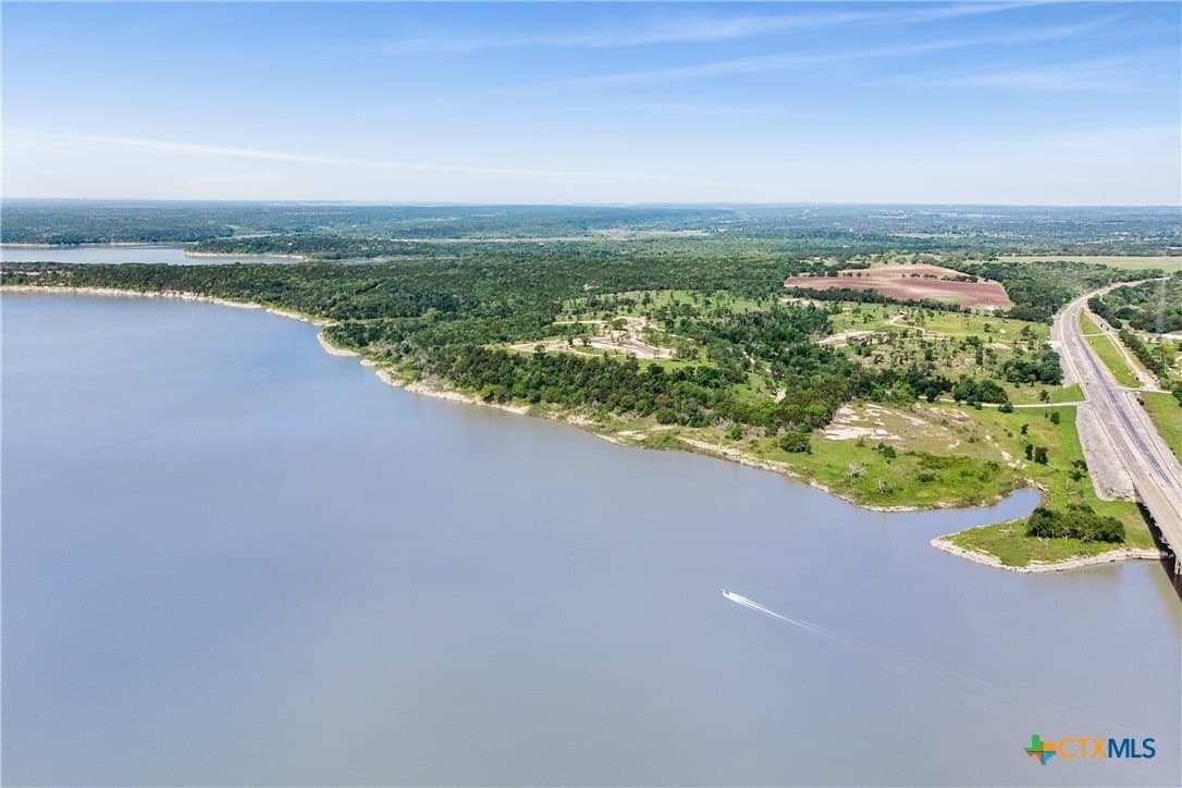 1 acres in Bell County - photo 9