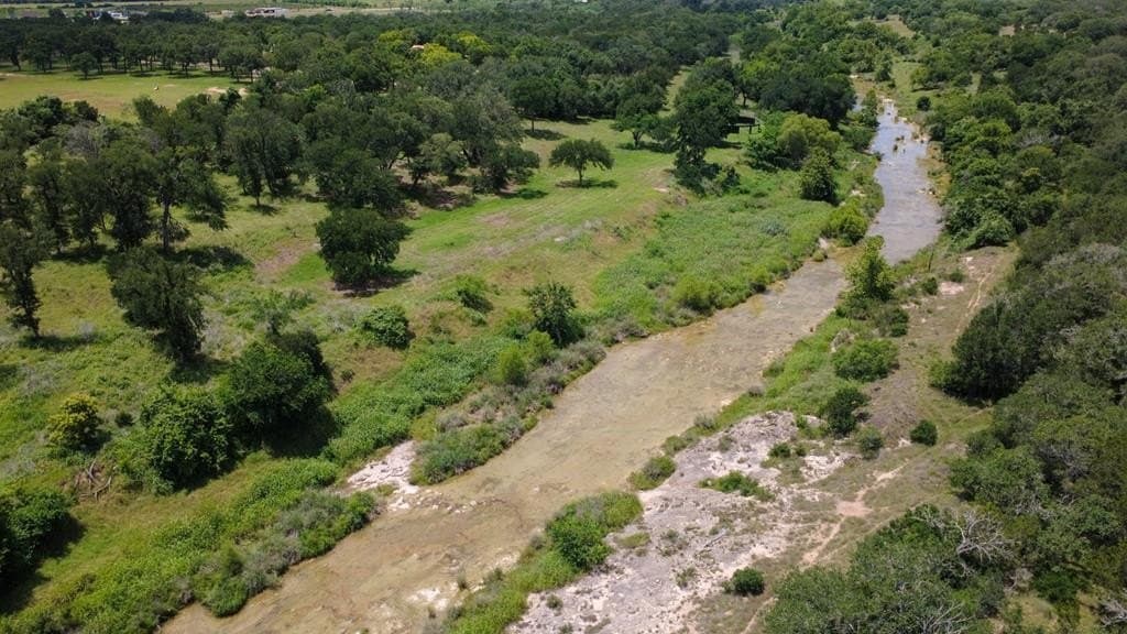 27.1 acres in Gillespie County - photo 5