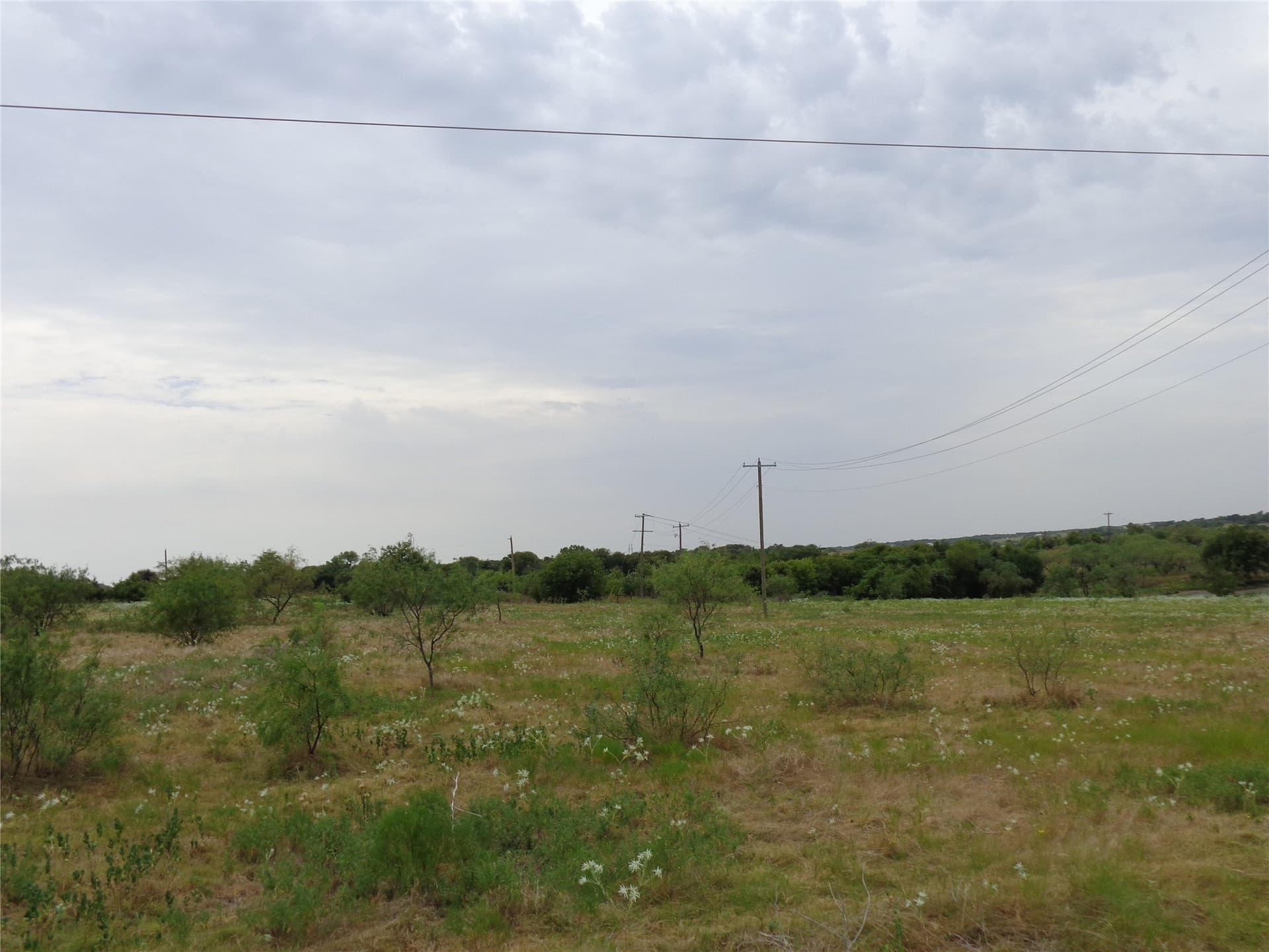 11.05 acres in Hill County - photo 4