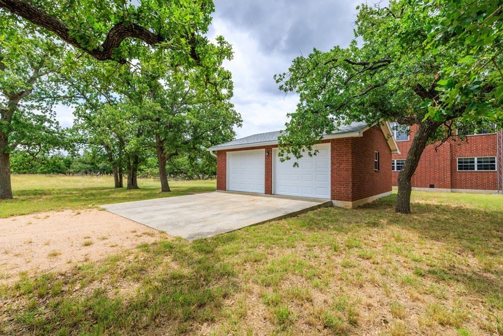 30 acres in Gillespie County - photo 36