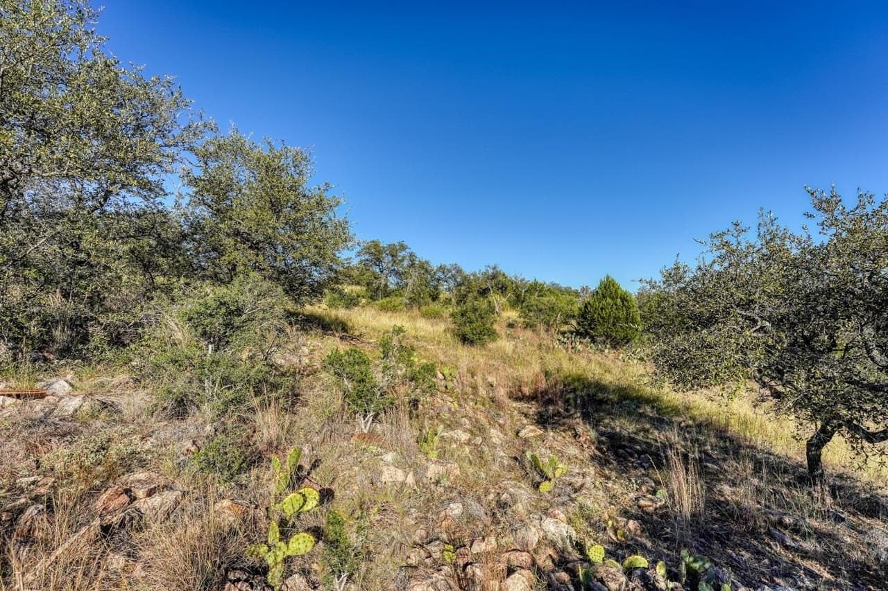 0.89 acres in Burnet County - photo 18