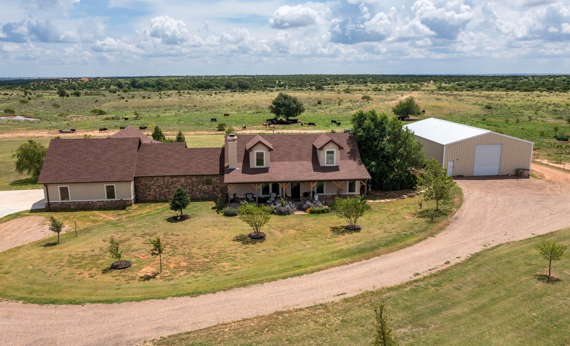 159.92 acres in Donley County - photo 2