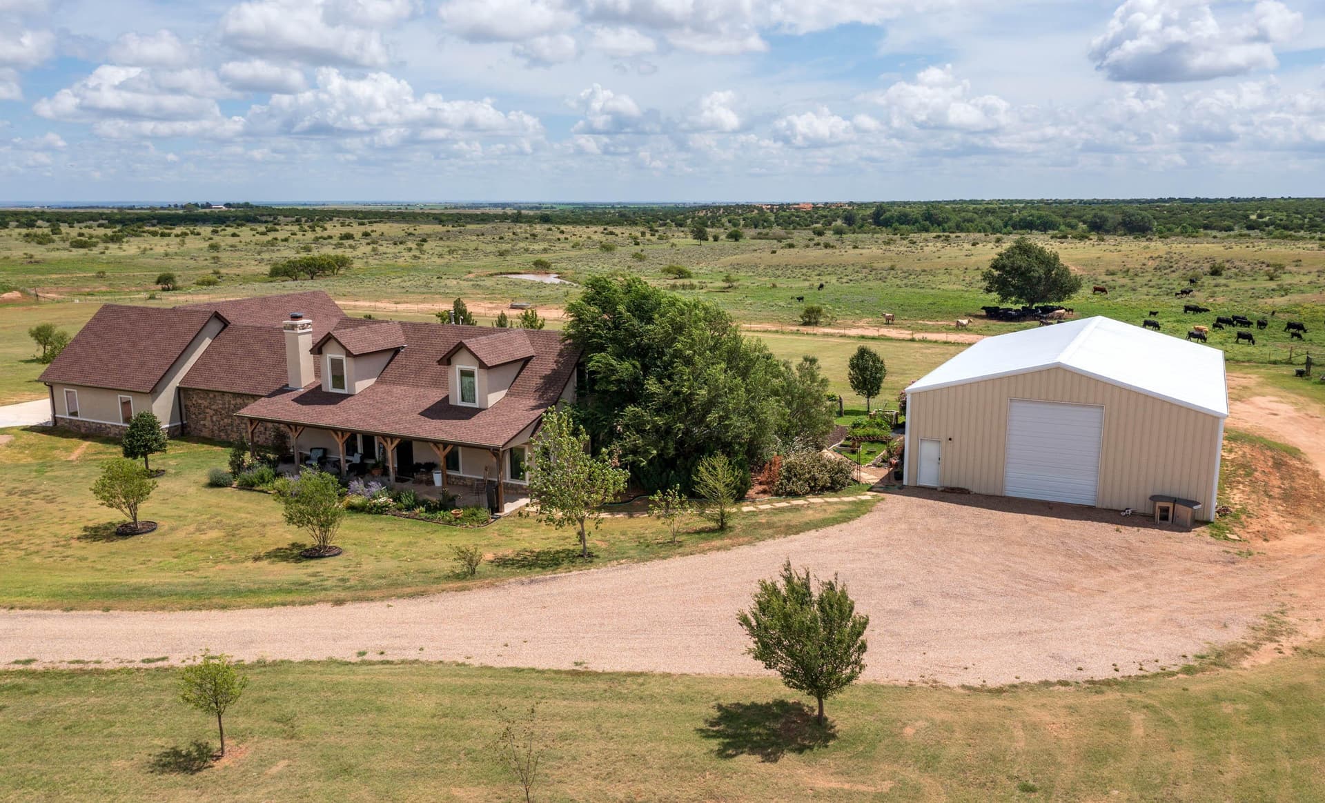 159.92 acres in Donley County - photo 3