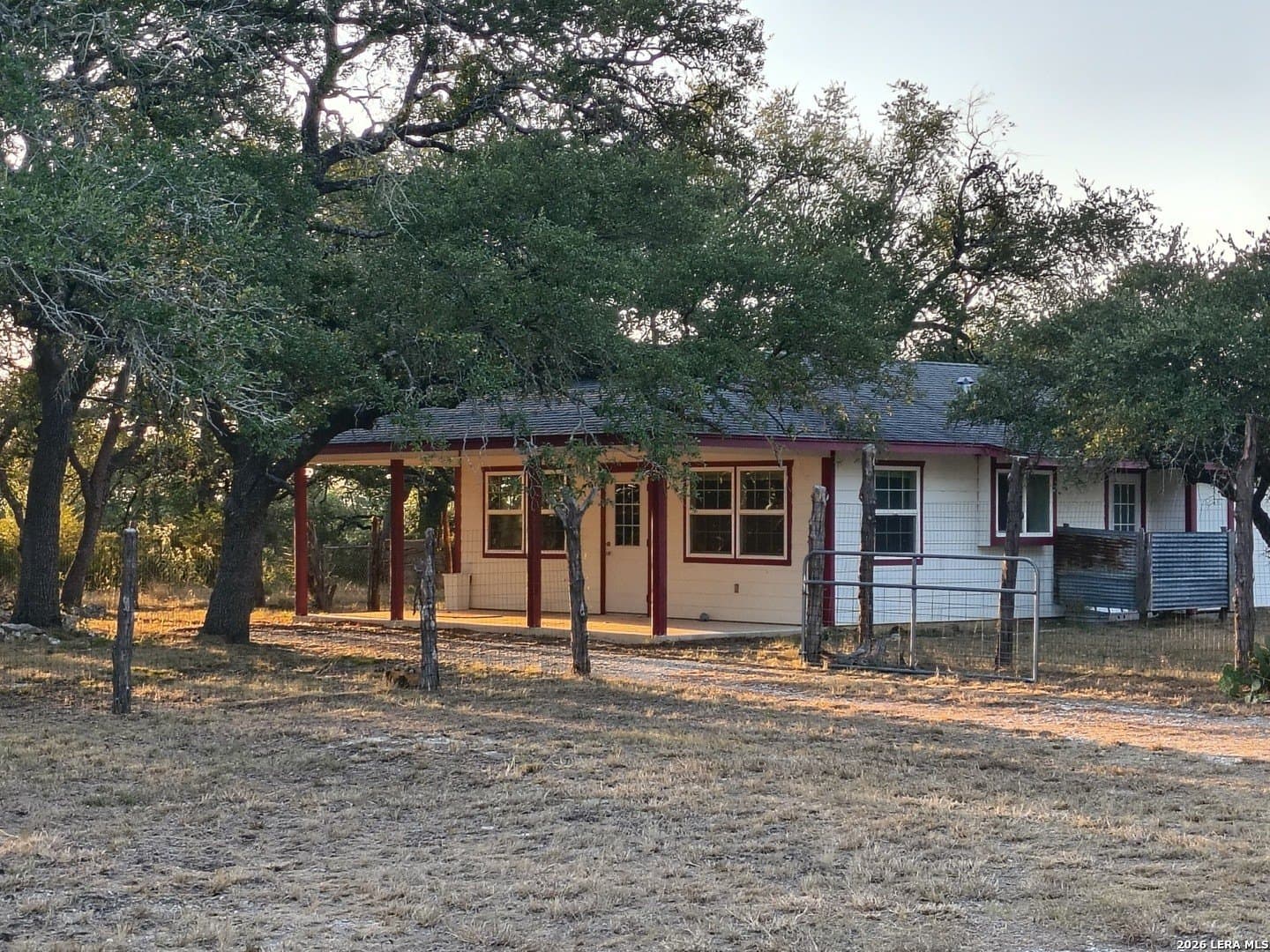 32 acres in Comal County - photo 18