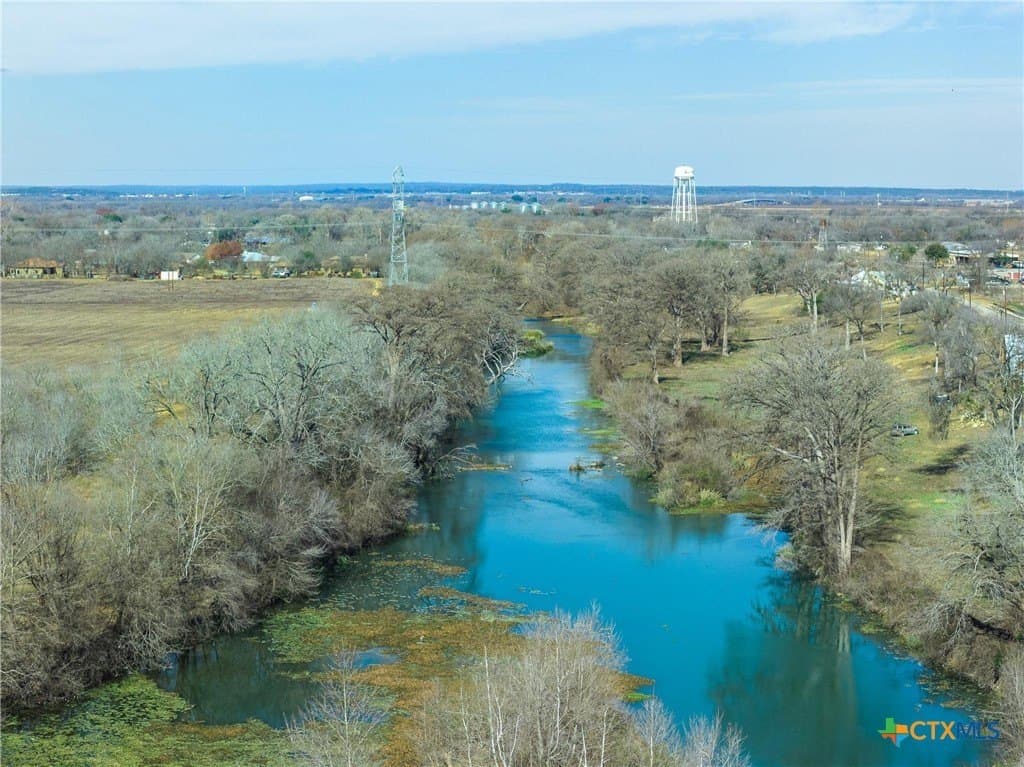 0.5 acres in Caldwell County - photo 11
