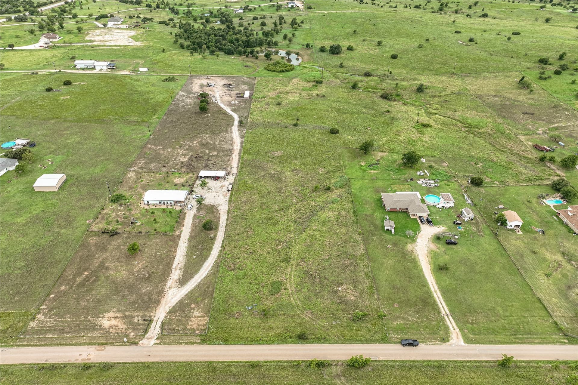 5 acres in McLennan County - photo 4