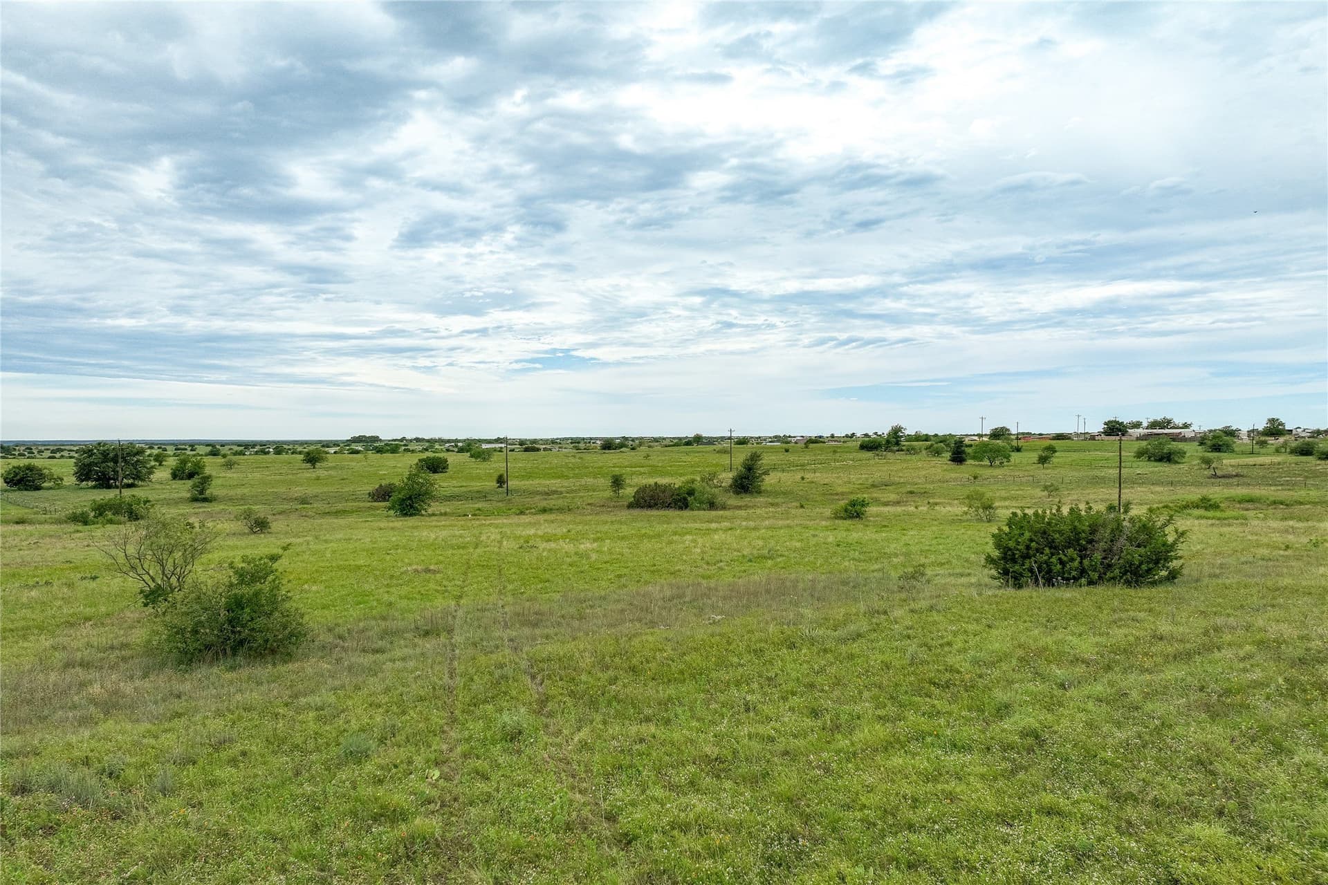 5 acres in McLennan County - photo 9