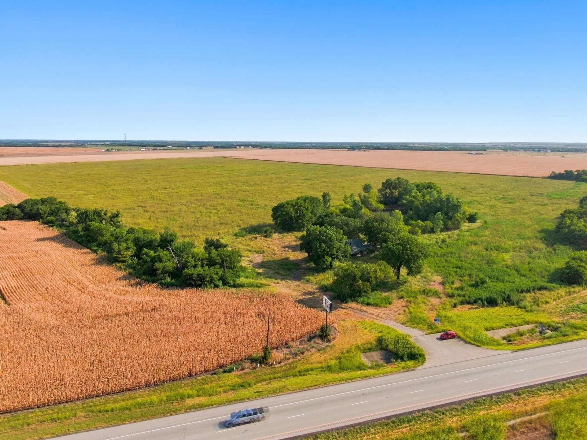 101.85 acres in Ellis County - photo 18