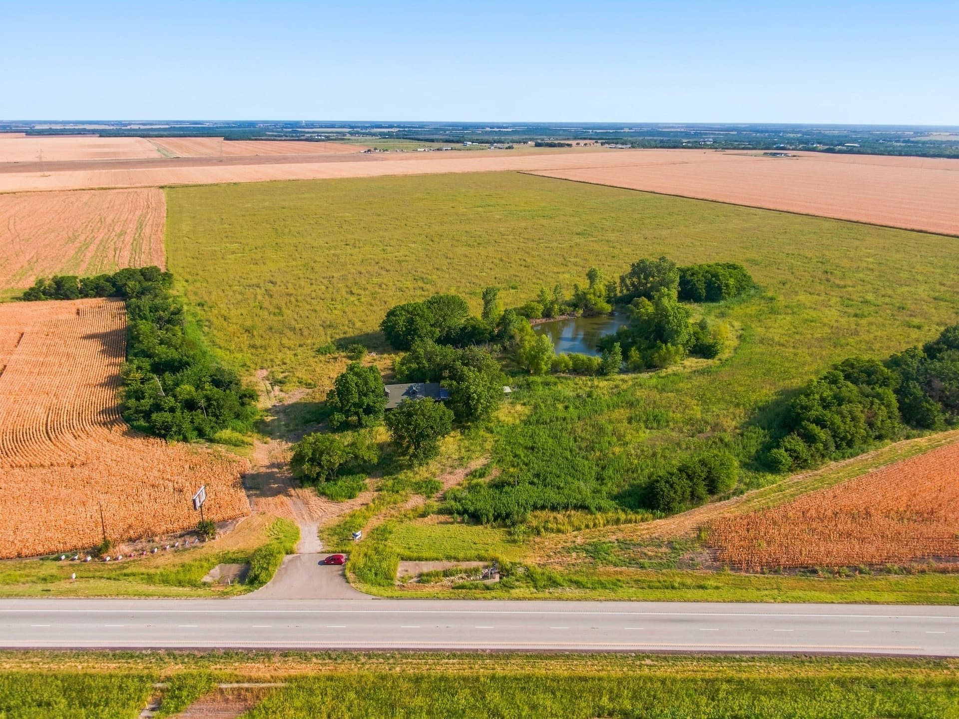 101.85 acres in Ellis County - photo 13