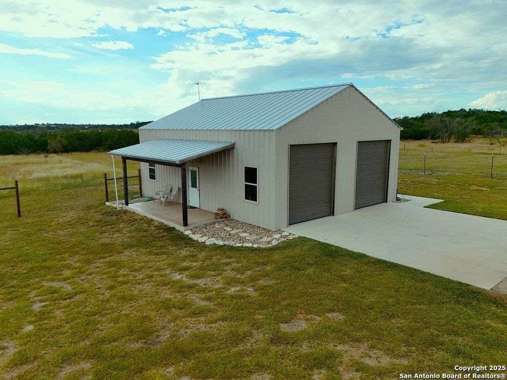 12.5 acres in Gillespie County - photo 60