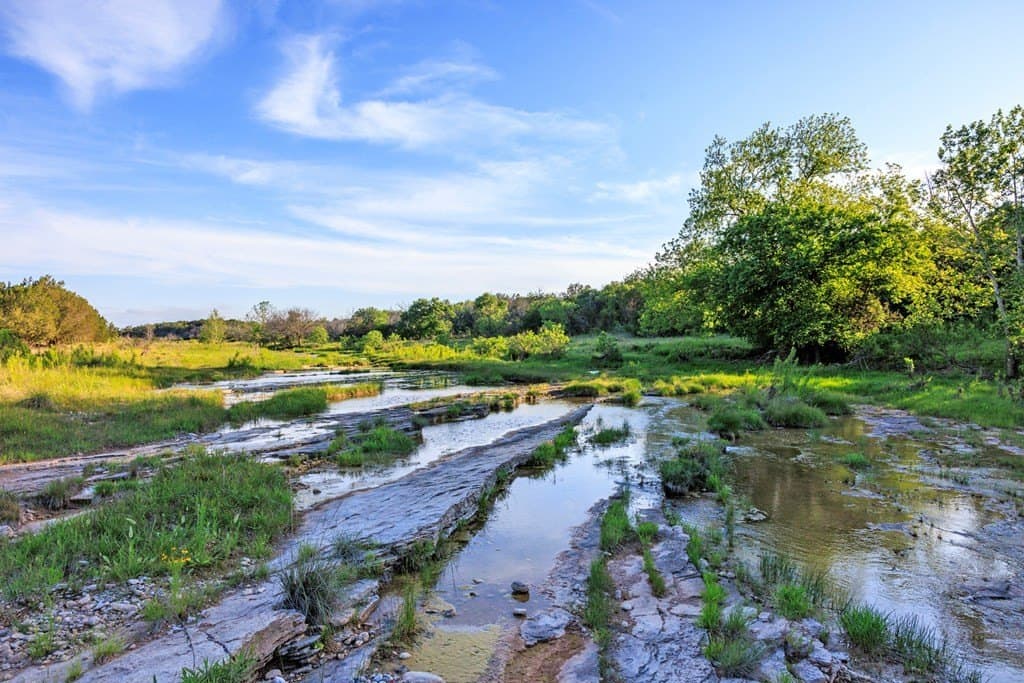 335.11 acres in Gillespie County - photo 42