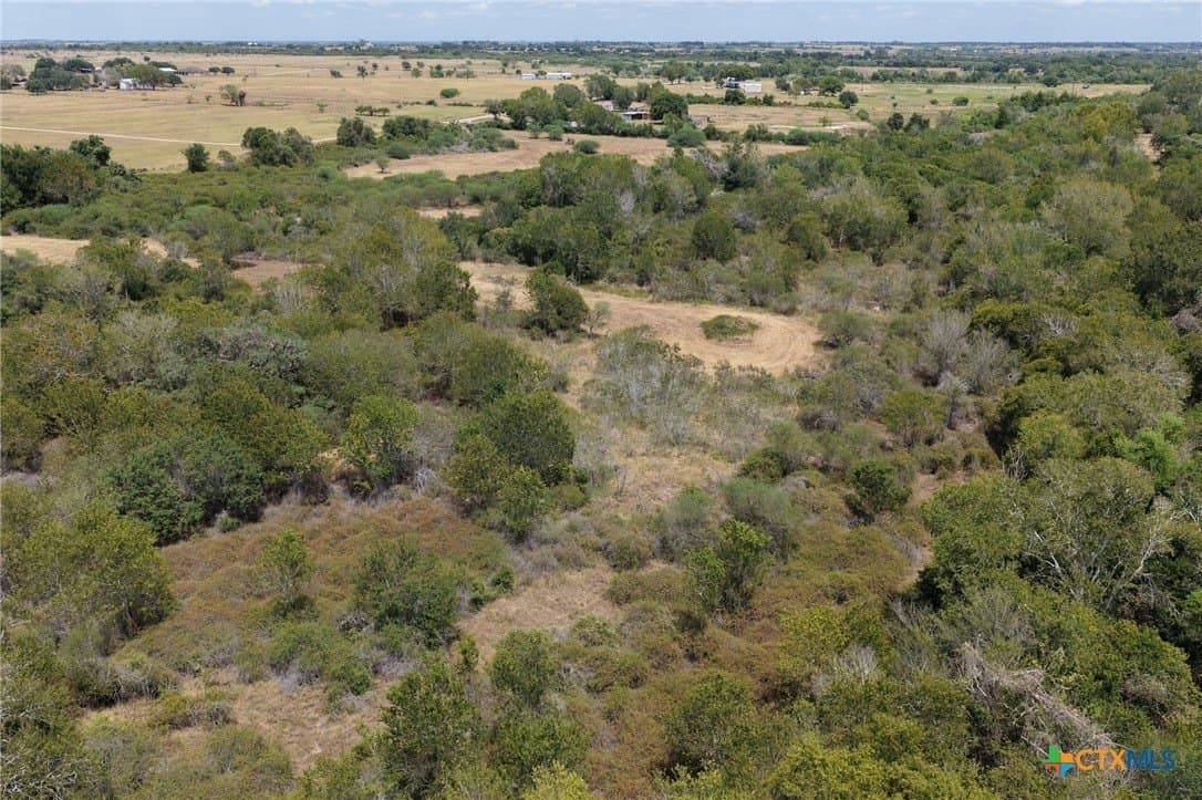 19.63 acres in Lavaca County - photo 16